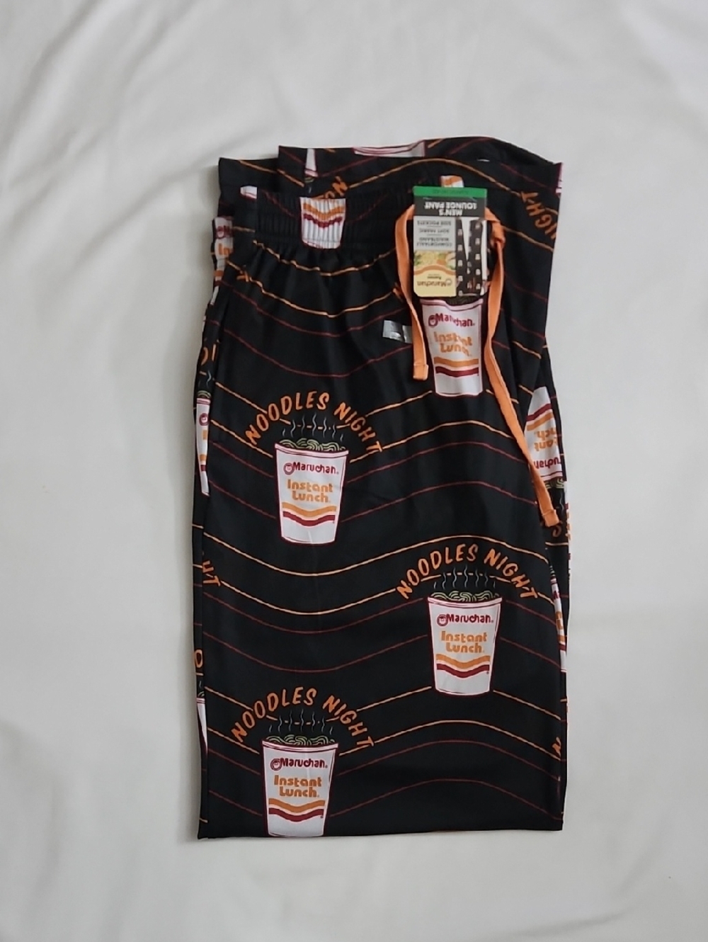 Mad Engine Men's XL Maruchan 'Noodles Night' Lounge Pants - Black & Orange